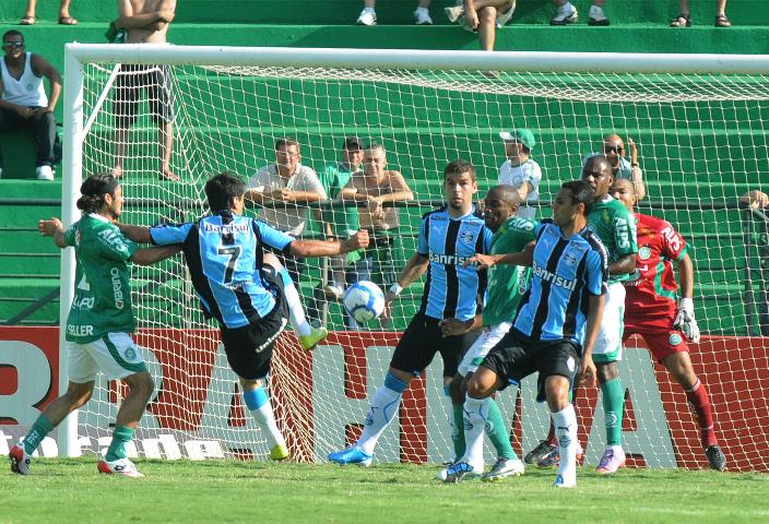 Arquivo:2010.11.28 - Guarani 0 x 3 Grêmio.2.jpg
