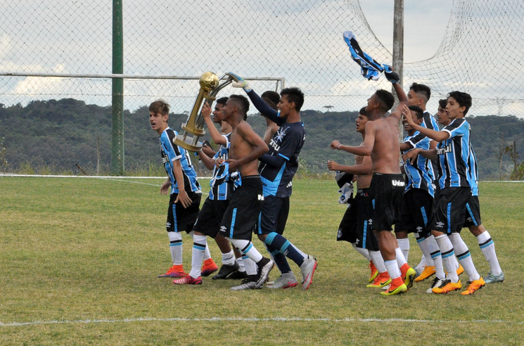 Arquivo:2016.12.17 - Juventude 0 x 1 Grêmio (Sub-14).foto1.png