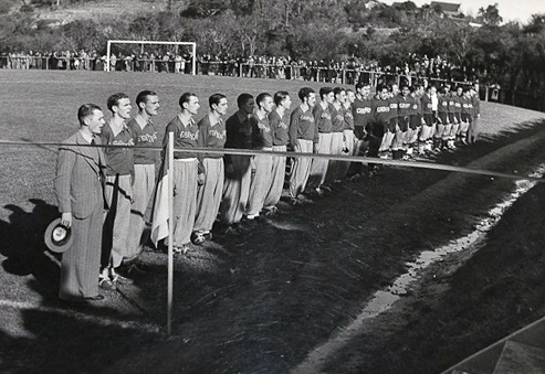 Arquivo:1948.06.06 - Esperança 1 x 2 Grêmio - foto.jpg