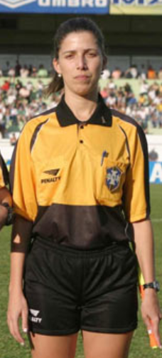 Arquivo:Aline Lopes Lambert.png