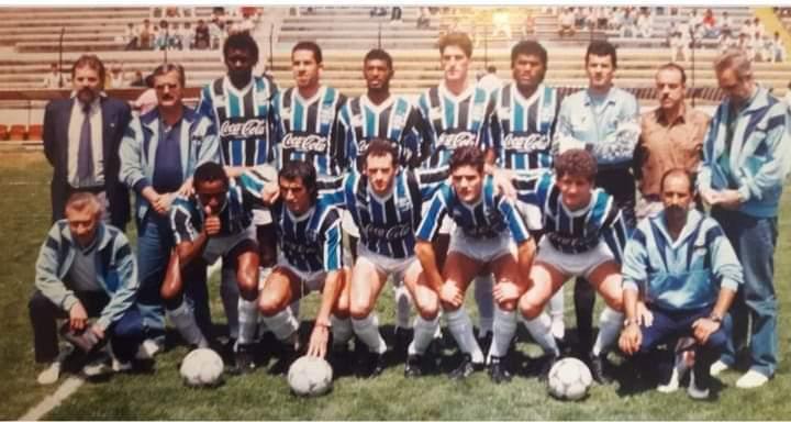 Arquivo:1992.08.02 - Querétaro 1 x 3 Grêmio - Foto.jpg