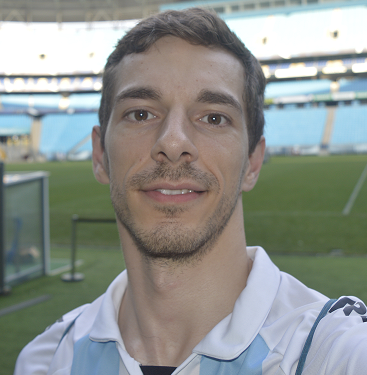 Arquivo:Raphael Alves.png