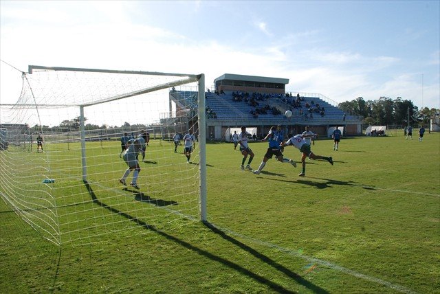 Arquivo:2008.09.24 - Grêmio 1 x 1 Brasil de Farroupilha (B).foto2.jpg