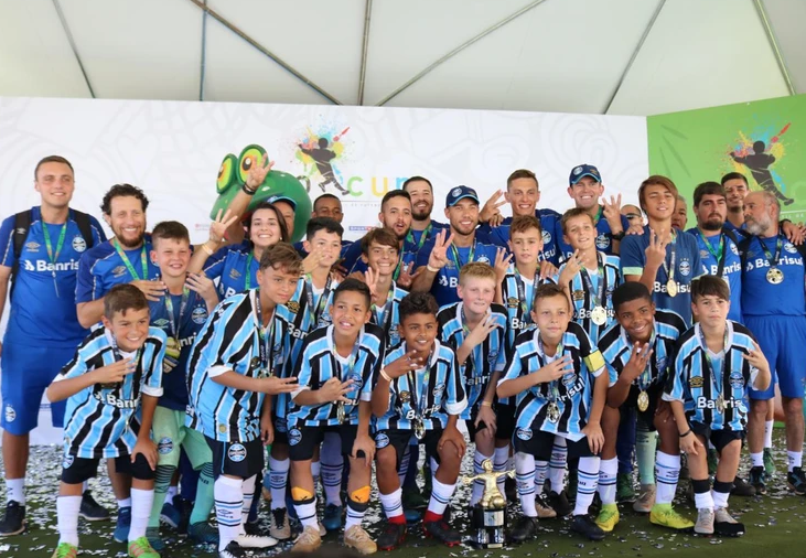 Arquivo:2019.04.20 - Grêmio 2 x 2 Flamengo (Sub-12).foto2.png