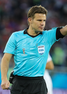 Felix Brych.png