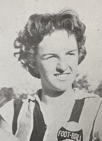 Arquivo:Íris Gonçalves dos Santos.png